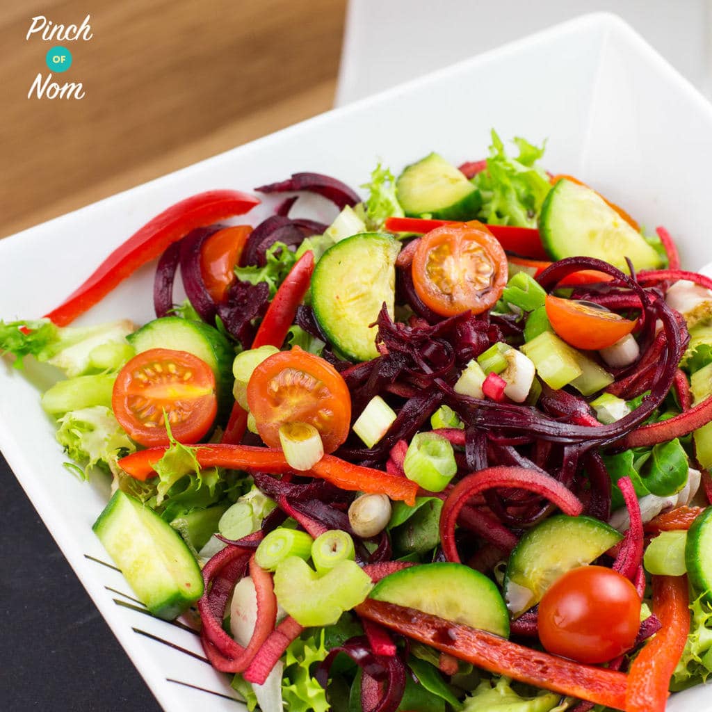 Spiralized Apple and Beetroot Salad - Pinch of Nom Slimming Recipes