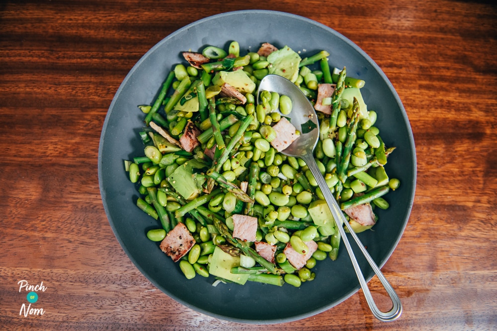Avocado, Asparagus, Soya Bean and Bacon Salad - Pinch of Nom Slimming Recipes