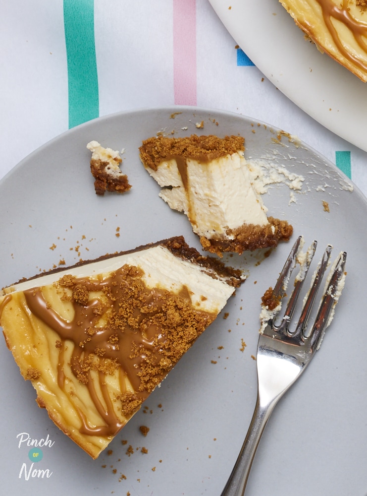 Biscoff Cheesecake - Pinch of Nom Slimming Recipes