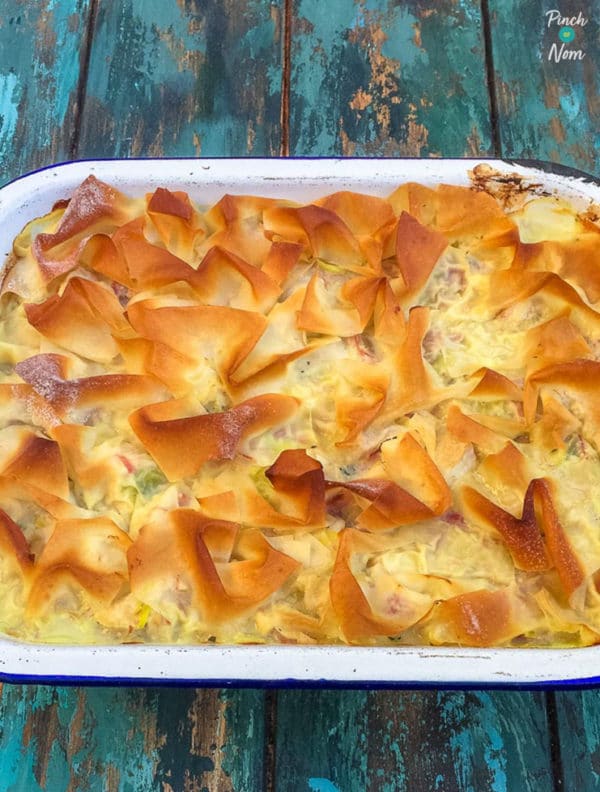 Chicken, Ham And Leek Pie - Pinch Of Nom