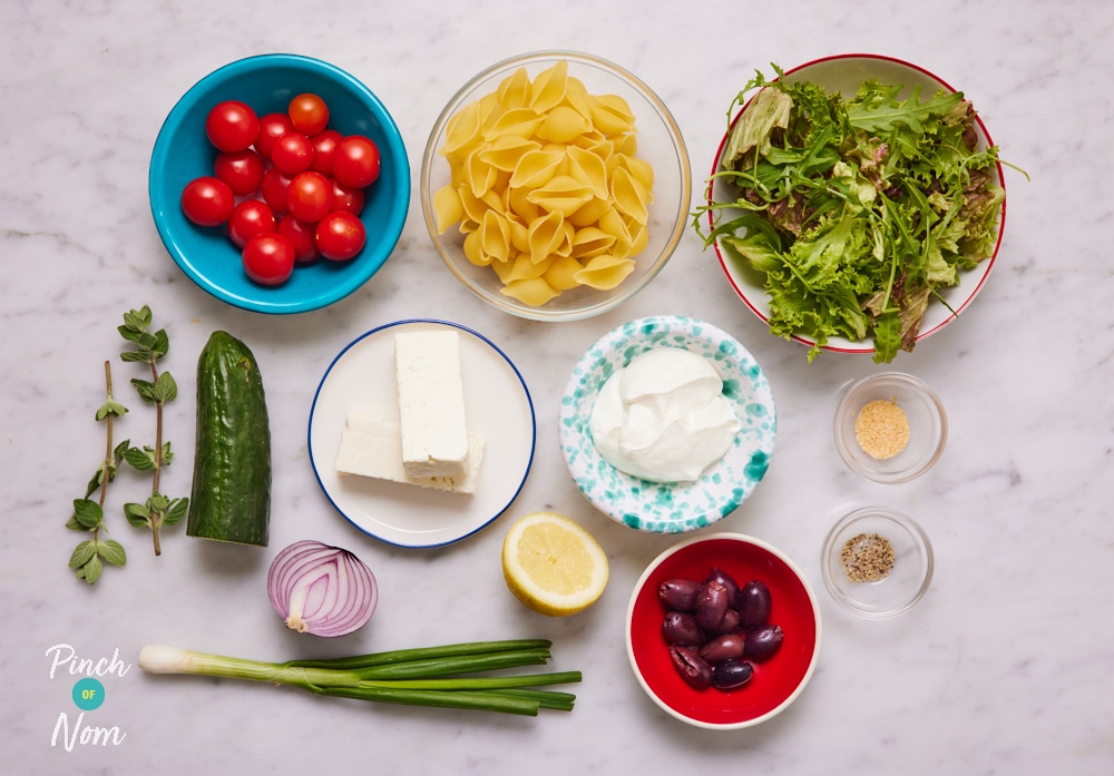 Greek Pasta Salad - Pinch of Nom Slimming Recipes